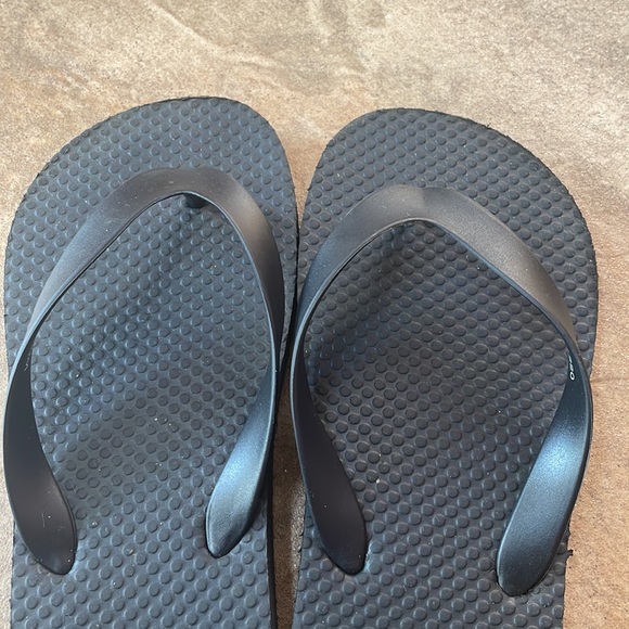 + nwot + Girls Flip Flop Bundle - Picture 11 of 11